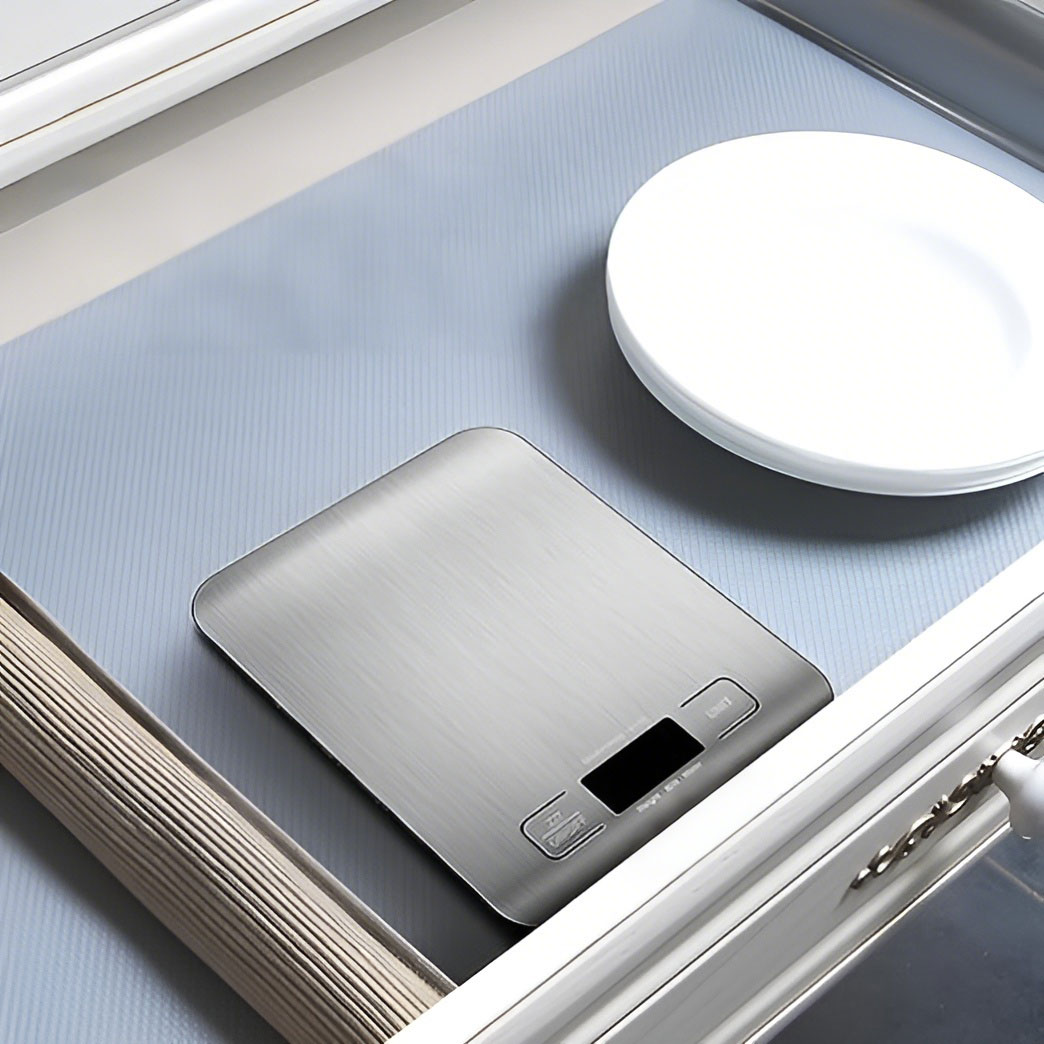 compact-and-slim-kitchen-scale-for-storage kitchen scale slim design